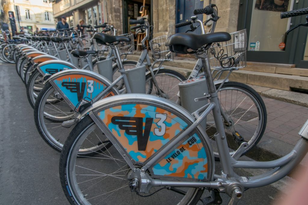 Sehr en vogue: Bikesharing, Carsharing, E-Autos.