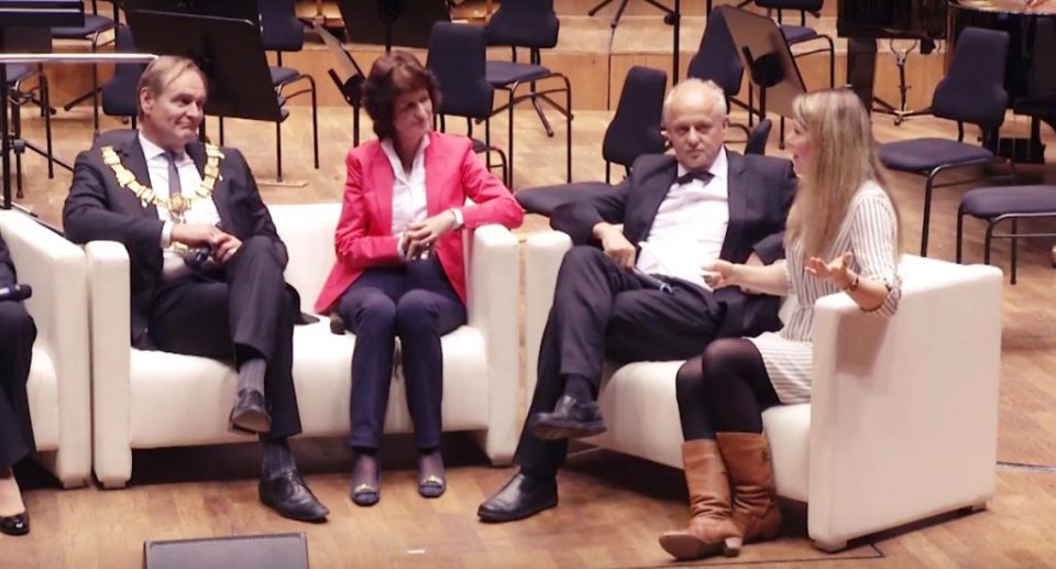 Podiumsdiskussion Feierliche Immatrikulation der Universität Leipzig im Gewandhaus.